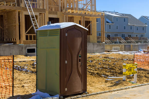 Best Portable toilet rental cost  in Linden, CA